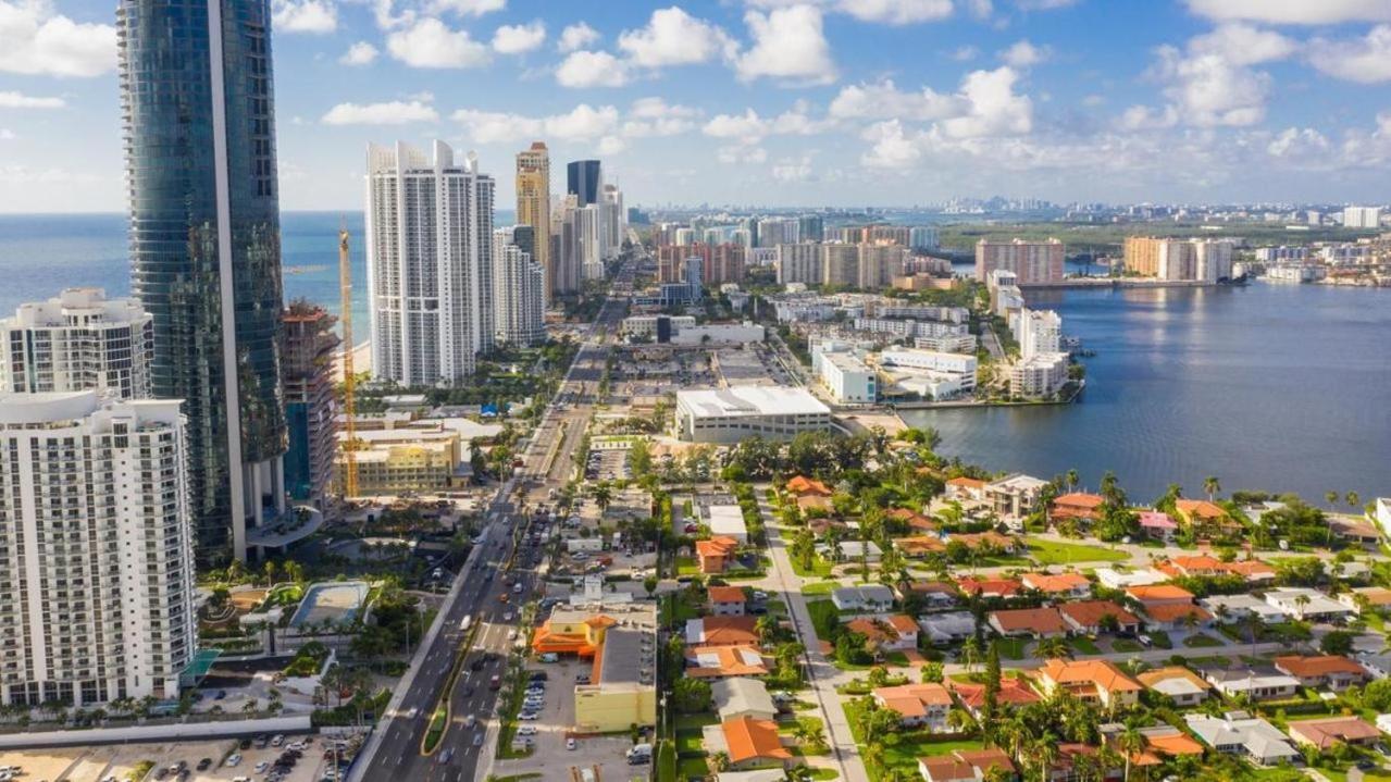 Amazing 5 Minute Walk To The Beach! Apartment Miami Beach